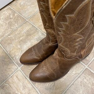 El Dorado Sahara Genuine Bison Cowboy Boots 10.5D 400$ Worn Once